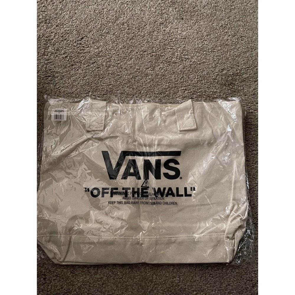 - Vans “Off The Wall” Tote Bag Medium BRAND NEW